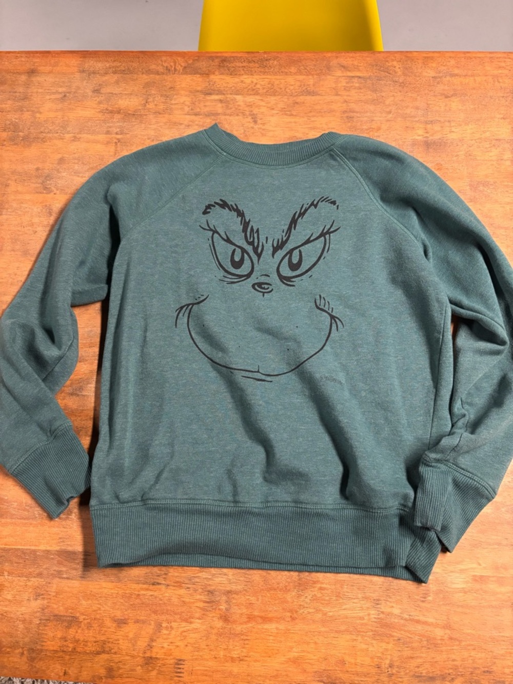 Men's Green Graphic Sweater Crewneck - Branded Casual Pullover